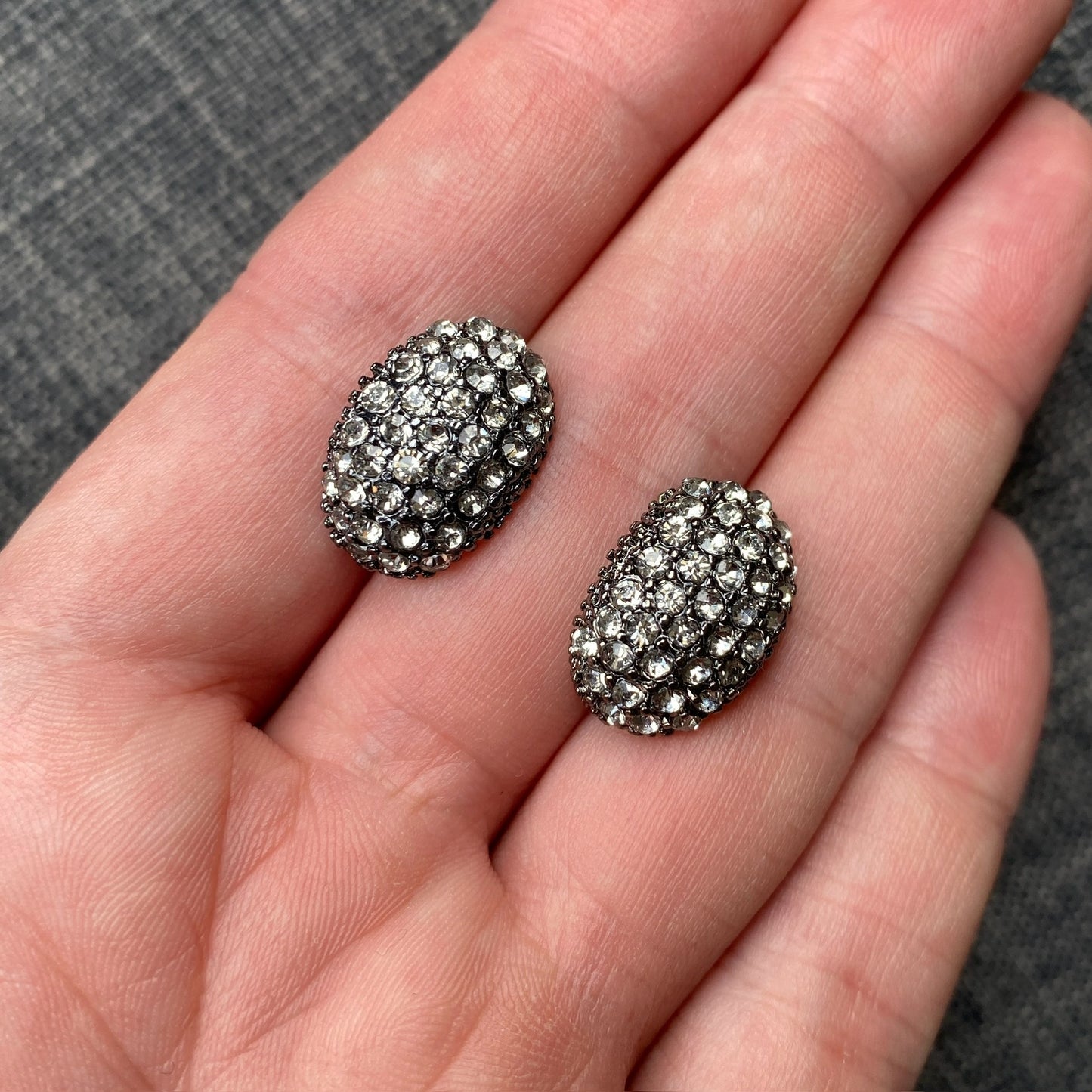 Aretes strass.