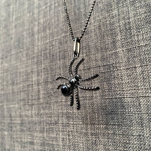 Collar araña.